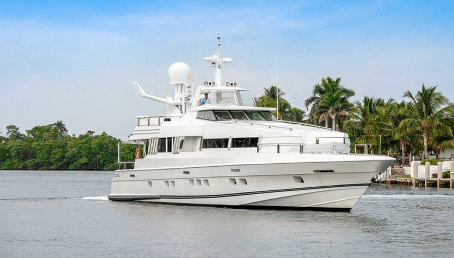 Sold: Oceanfast’s 31m motor yacht High Line