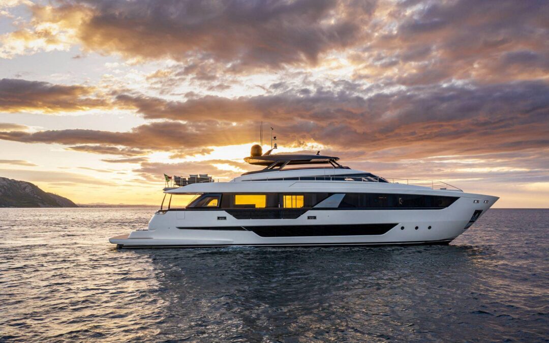 98 ft Ferretti Yachts 2023