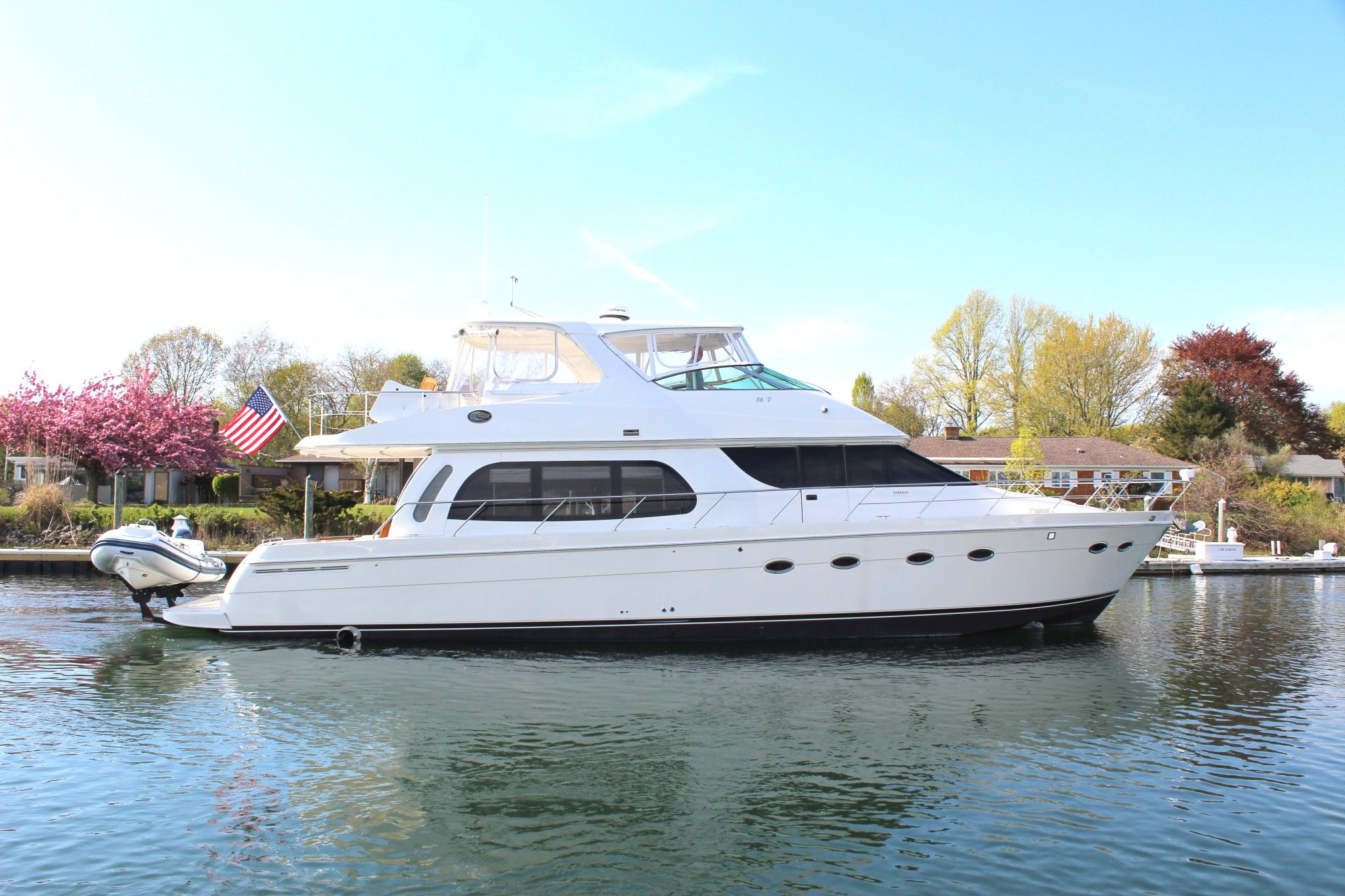 60 ft carver yacht