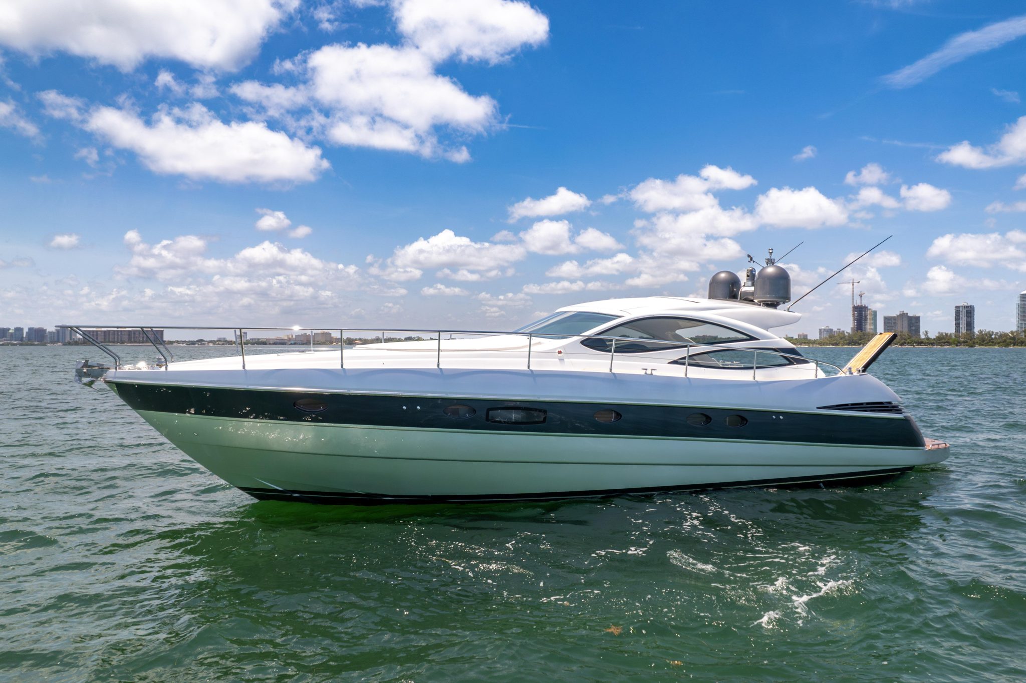 pershing yacht 50 price