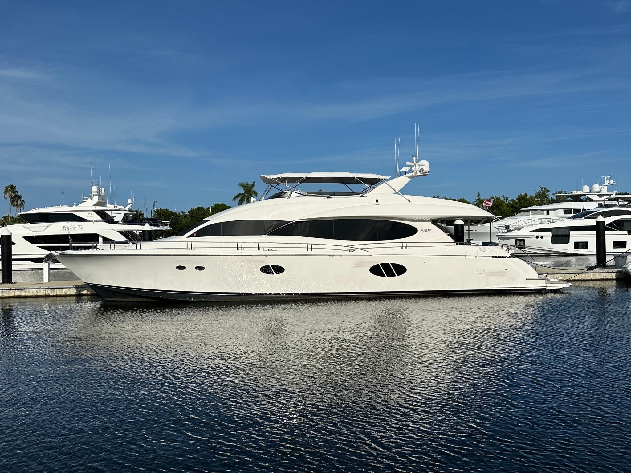 84 ft Lazzara 2007