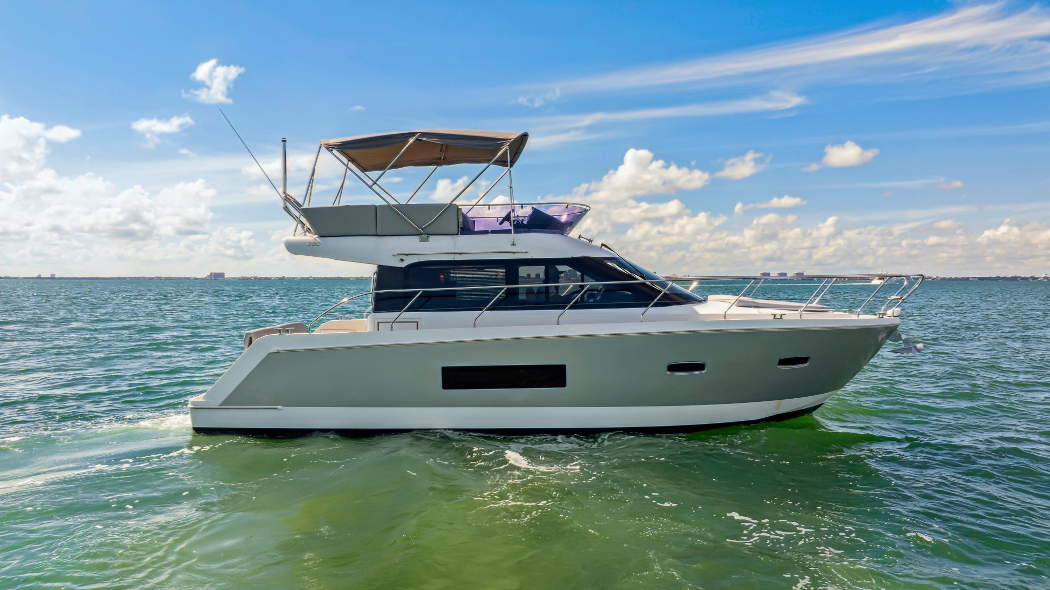 38 ft Sealine 2018